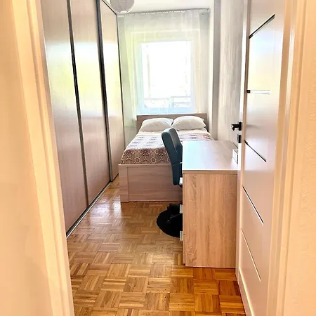 Διαμέρισμα Junglespa Z Prywatnym Jacuzzi Centrum Samodzielne Zameldowanie I Bezplatny Parking Βρότσλαβ