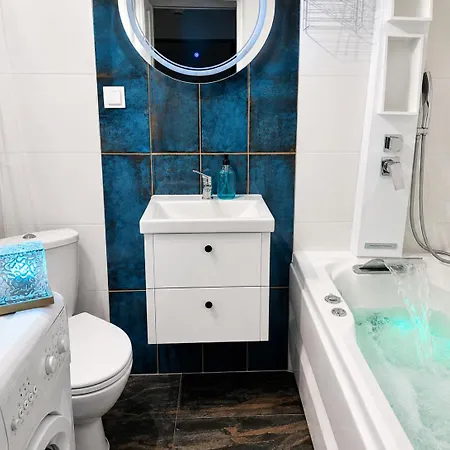 아파트 Junglespa Z Prywatnym Jacuzzi Centrum Samodzielne Zameldowanie I Bezplatny Parking